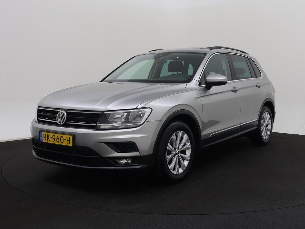 50794985-1.jpg