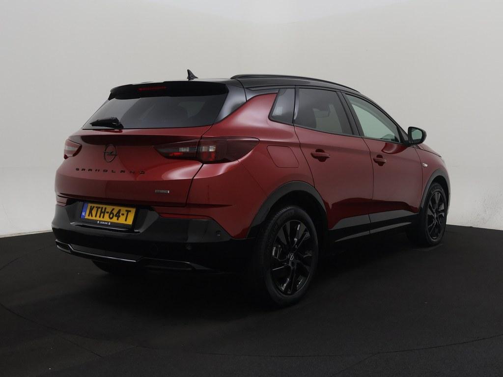 56408516-1.jpg