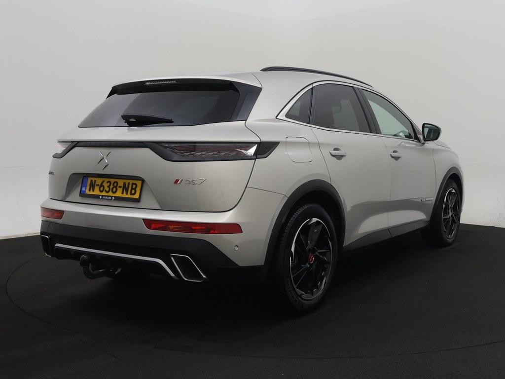 56753741-1.jpg